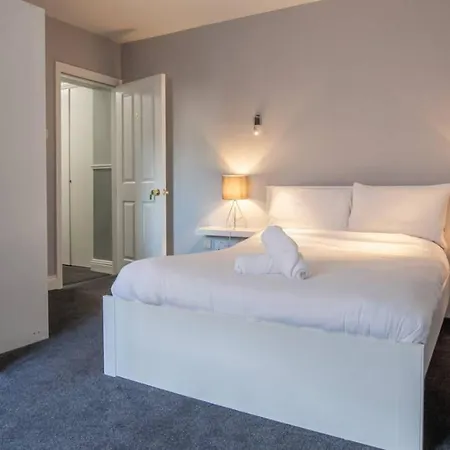 Aona Townhouse