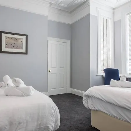 Aona Townhouse Affittacamere