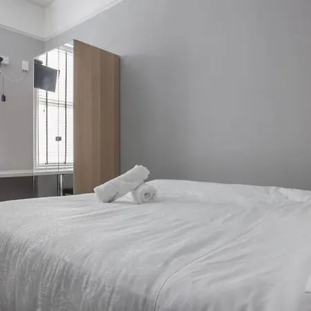 Aona Townhouse Affittacamere