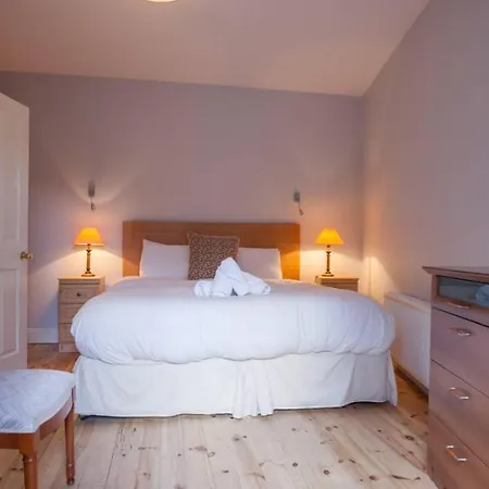Aona Townhouse Affittacamere 4*